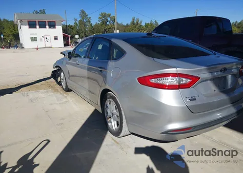 2014 Ford Fusion Se z USA, uszkodzony, nr VIN 3FA6P0H72ER140443